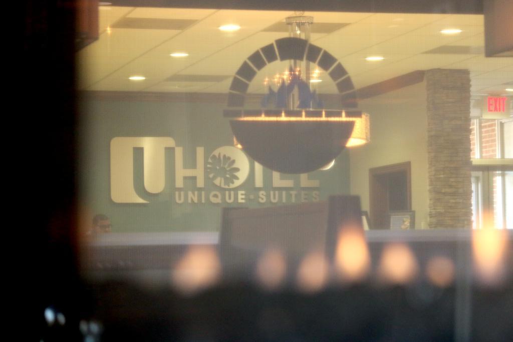 Unique Suites Hotel 찰스턴 외부 사진